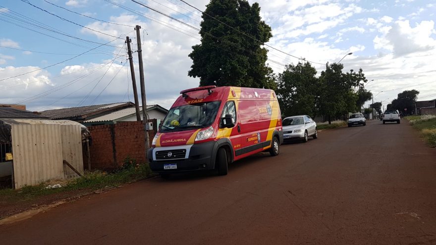 Jovem sofre queda do telhado de residência e precisa ser socorrido pelos Bombeiros