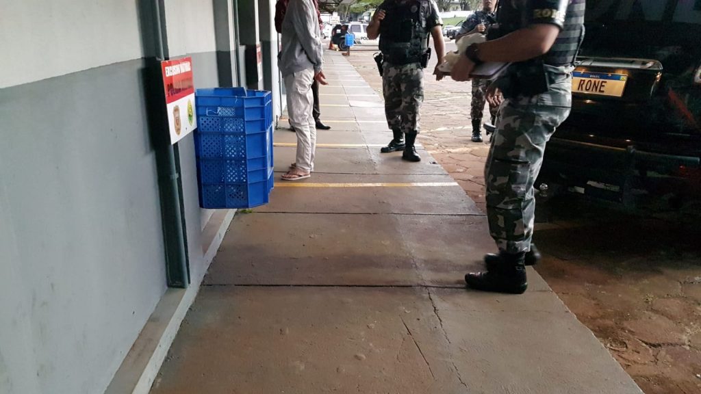 Rone detém homem com 250g de cocaína no Brasmadeira