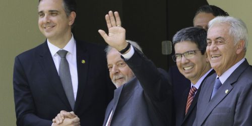 Congresso trabalhará pela manutenção do Auxílio Brasil em R$ 600 Imagem referente a Congresso trabalhará pela manutenção do Auxílio Brasil em R$ 600