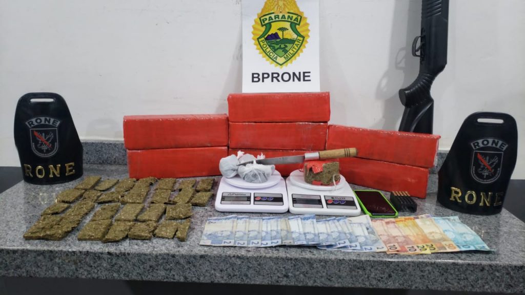 Rone apreende adolescente com 5 kg de maconha e espingarda em Santa Lúcia