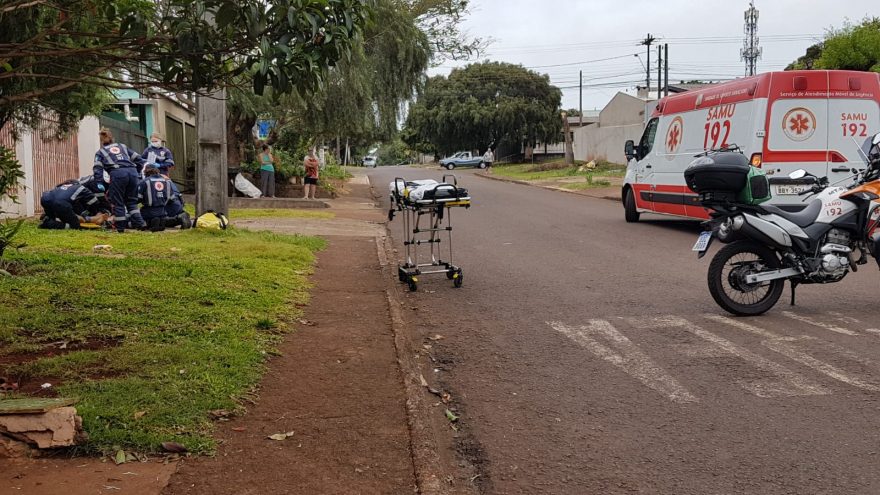Agressivo, homem em surto é socorrido pelo Samu no Santa Cruz