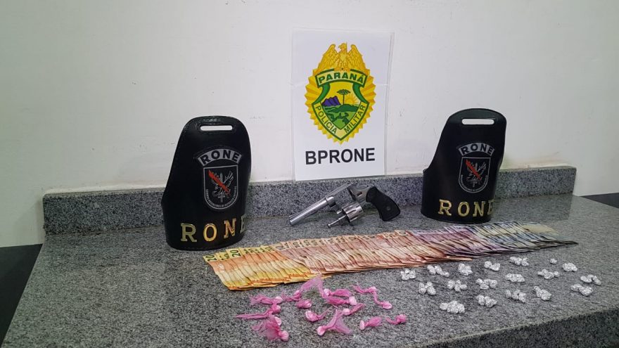 BPRone detém três no Interlagos e tira revólver, crack e cocaína de circulação das ruas de Cascavel