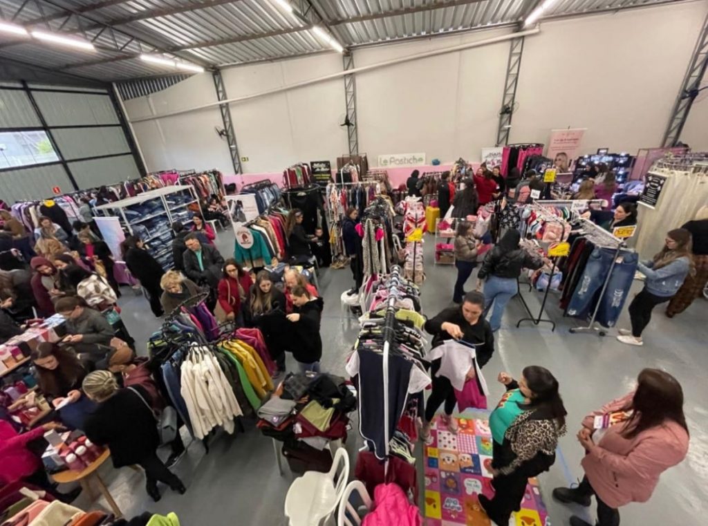 Bazar da Apae segue neste sábado em Cascavel