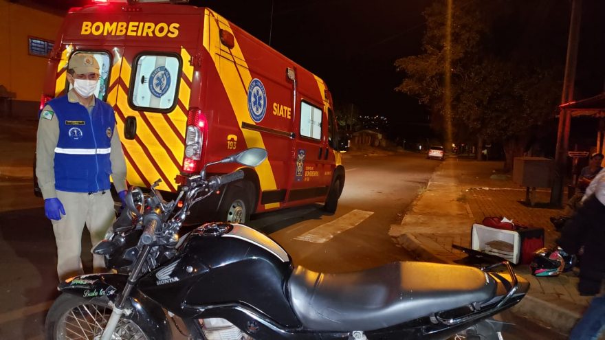 Entregador fica ferido em acidente de trânsito no Bairro Floresta