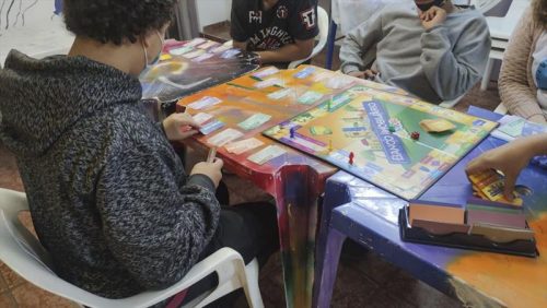 Curitiba – Feas administra três Centros de Atenção Psicossocial para atendimento a crianças e adolescentes Imagem referente a Curitiba – Feas administra três Centros de Atenção Psicossocial para atendimento a crianças e adolescentes