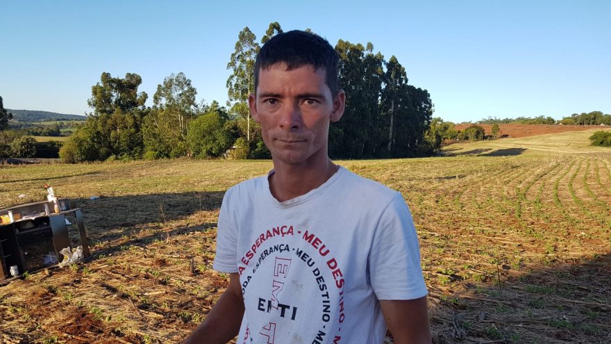 Sensação de ter sua casa destruída pelo fogo é inexplicável segundo morador