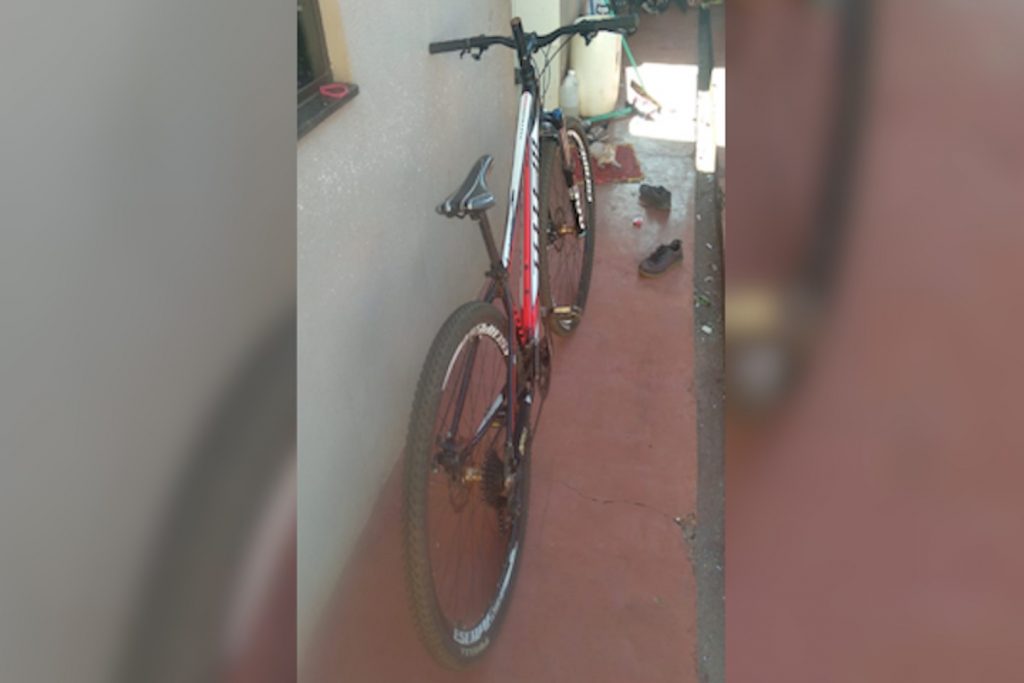 Homem armado rouba bicicleta no Clarito