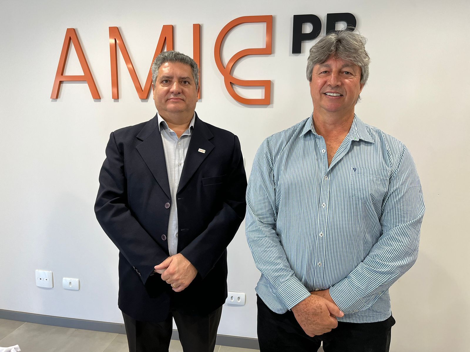 Empresário Jovane Borges é eleito presidente da AMIC PR