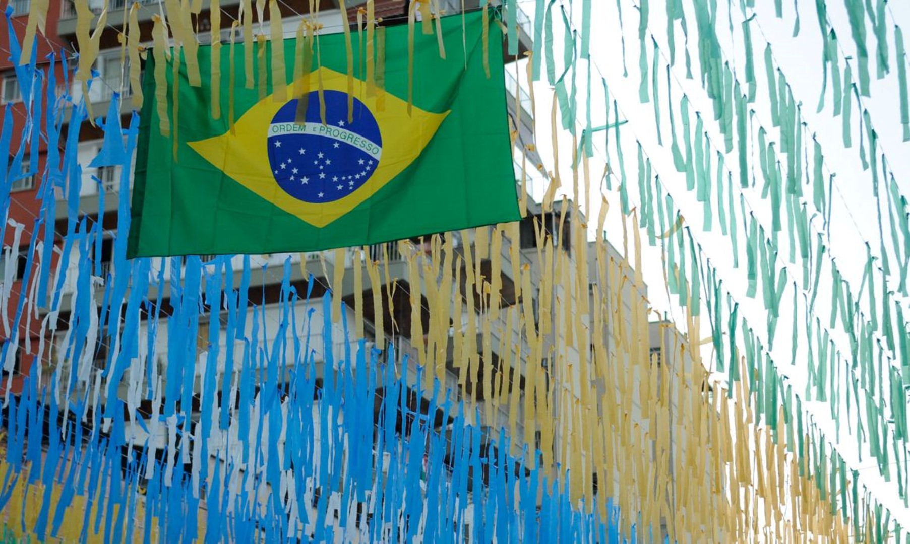 Órgãos públicos terão horário alterado em dias de jogos do Brasil