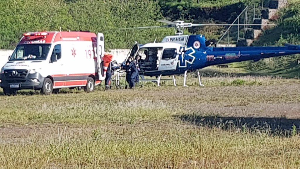 Vítima de infarto em Assis é trazida pra Cascavel pelo aeromédico
