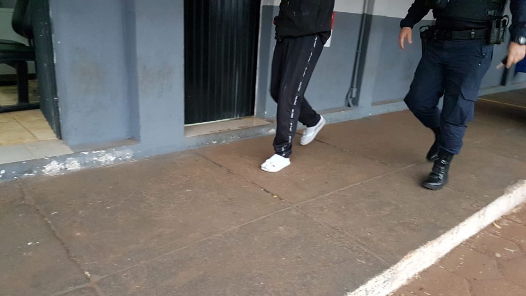 Homem procurado por tráfico é detido no Santa Cruz