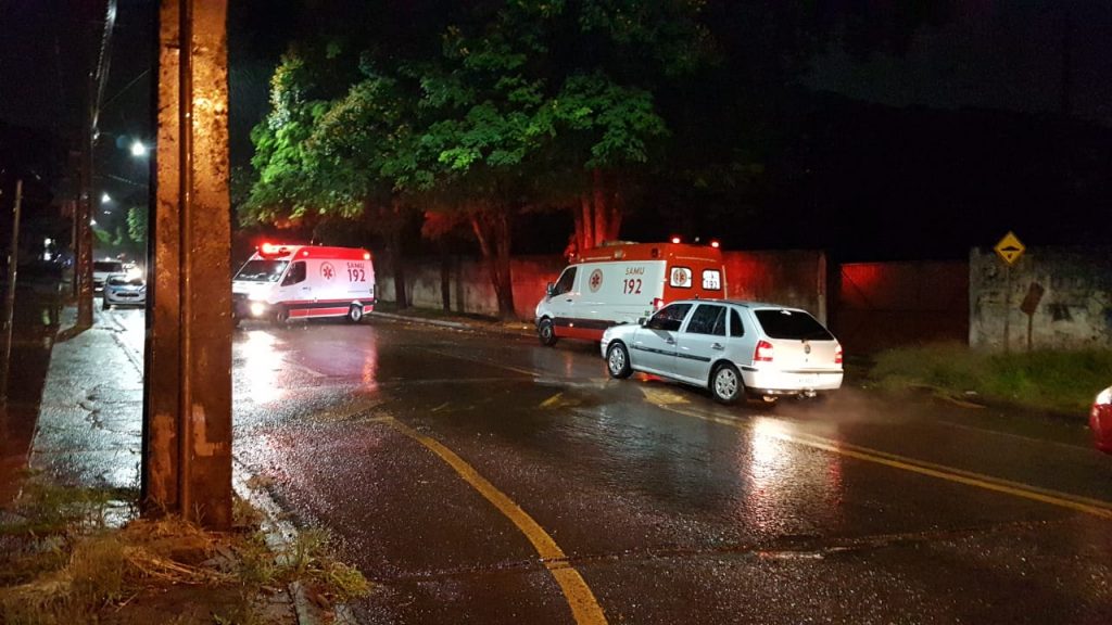 Pessoa em situação de risco é socorrida