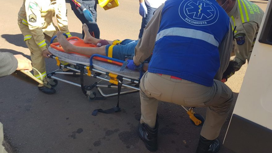 Homem fica ferido após sofrer queda no Bairro Periolo