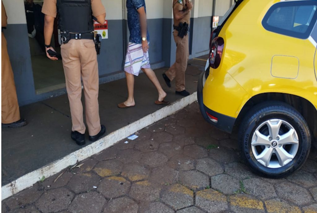 Homem é detido no Centro acusado de violência doméstica