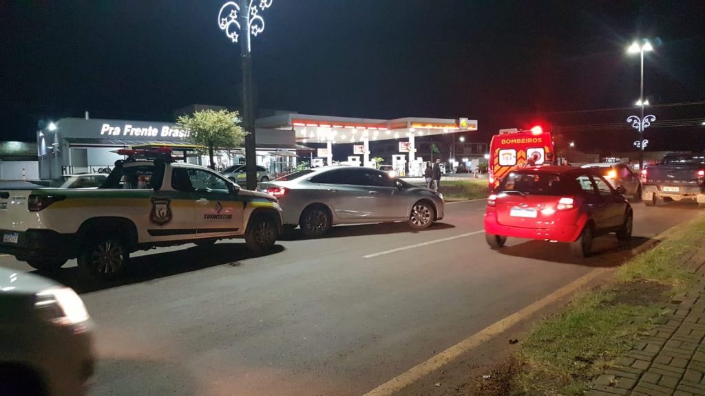 Acidente de trânsito deixa motociclista ferido no Universitário