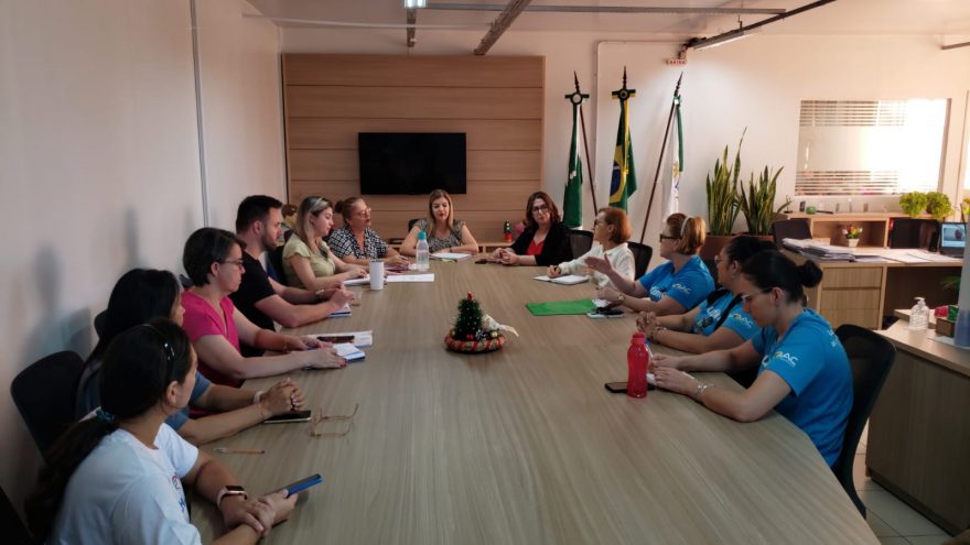 Educação esclarece que atendimento PAP não terá mudanças; mães se manifestam
