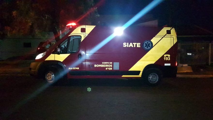 Siate presta atendimentos à vítima de queda no Universitário