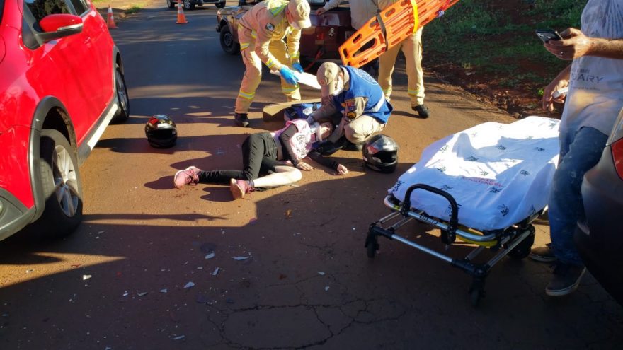 Motociclista tem lesão grave após colisão na entrada no Brasmadeira