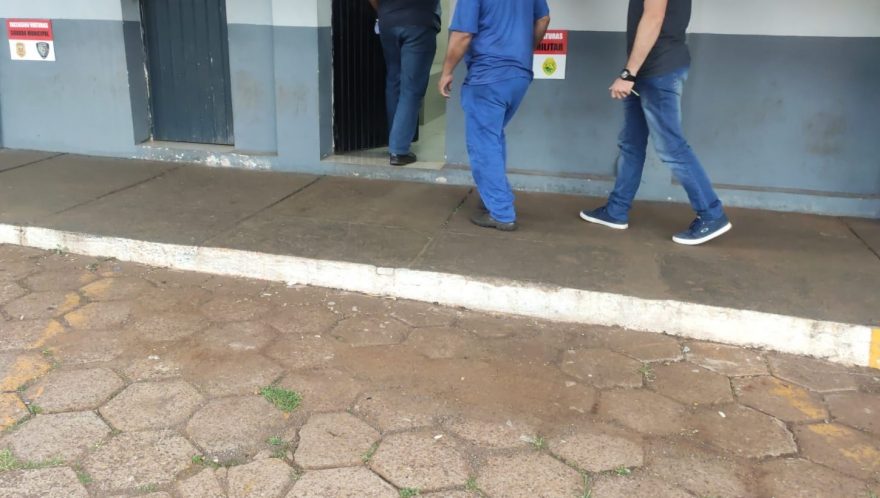 Idoso com mandado de prisão em aberto por importunação sexual é preso