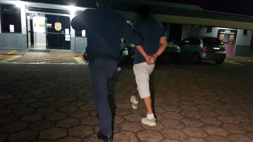Homem se dá mal após tentar arrombar base da Guarda Civil Patrimonial na Praça Wilson Jofre