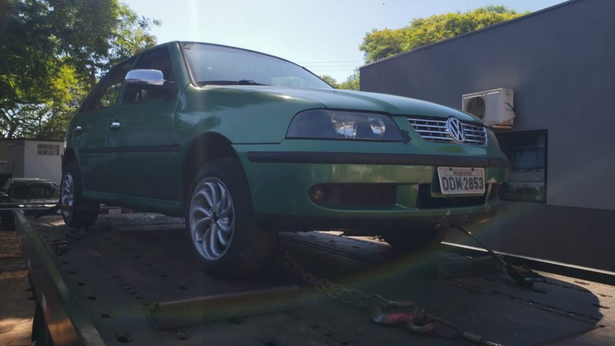 Gol com registro de furto é recuperado após denúncia de populares