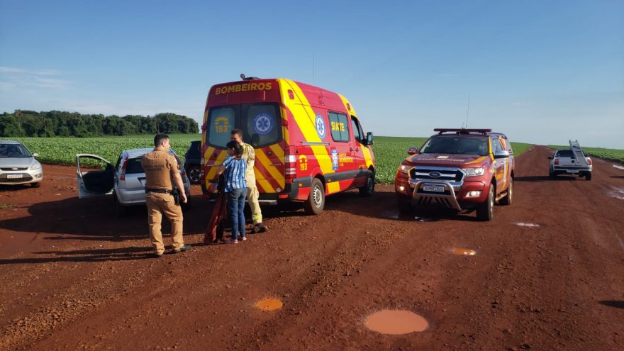 Motorista de carro é esfaqueado por carona na PR-180