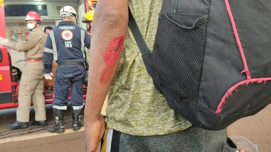 Queda de moto deixa dois feridos na rodovia BR-369 em Cascavel