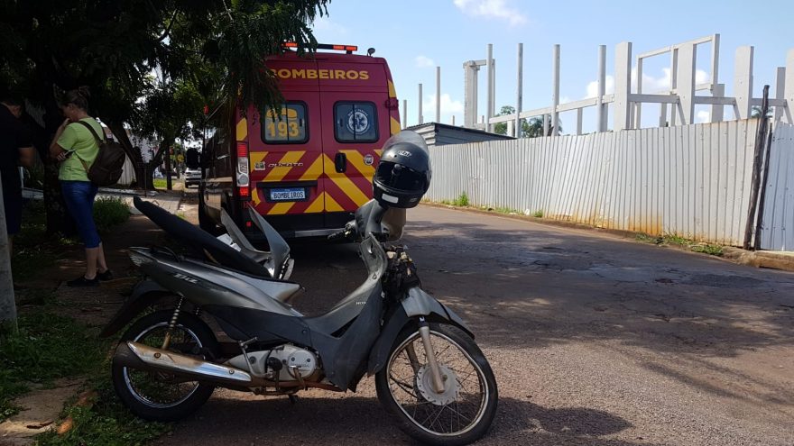 Motociclista fica ferida ao se envolver em acidente de trânsito no Parque Verde