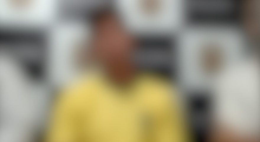 Manifestante acredita ter sido atingido por objeto durante invasão de carro, confira
