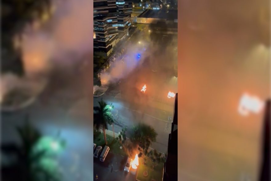 Bolsonaristas tentam invadir PF após prisão de indígena por ordem de Moraes