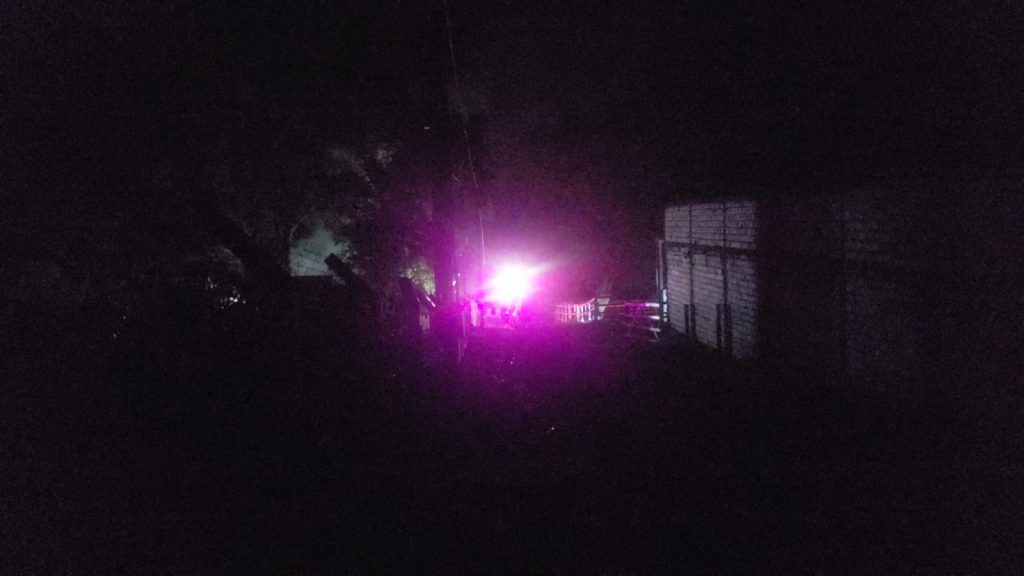 Casa é tomada pelo fogo na área rural de Cascavel