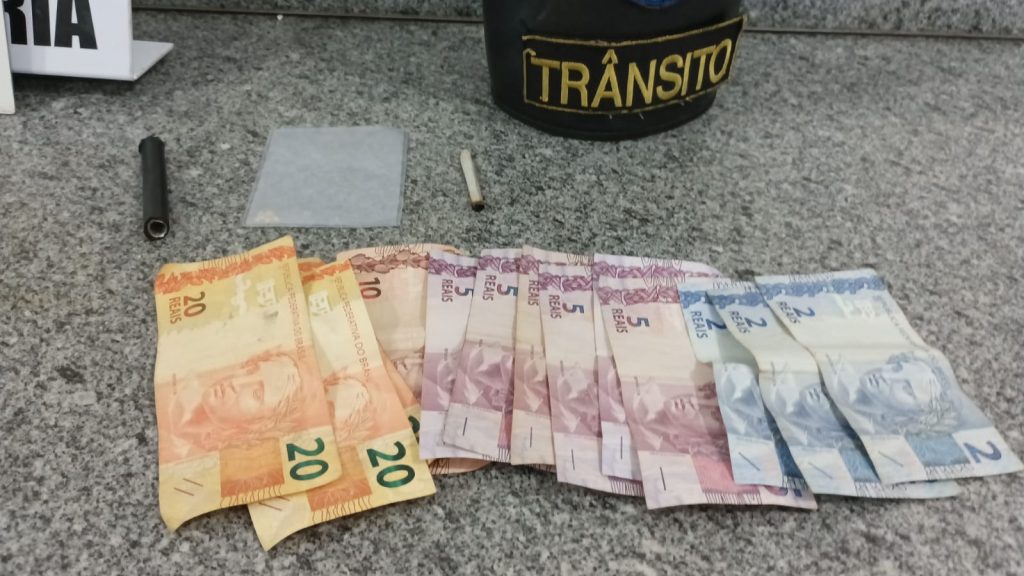 Adolescente suspeito por tráfico é apreendido