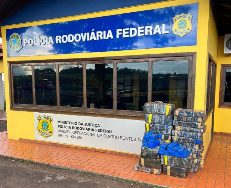 PRF apreende mais de meia tonelada de maconha no Paraná