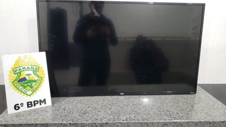 Casal é detido pela PM acusado de furto de televisor no Cascavel Velho