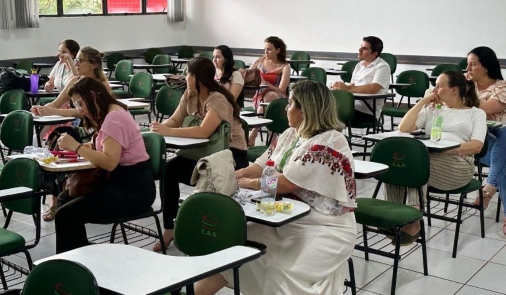 10ª Regional de Saúde promove 3ª Mostra de Experiências Exitosas