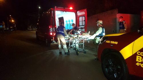 Vítima de ferimento por arma branca é socorrida no Interlagos Imagem referente a Vítima de ferimento por arma branca é socorrida no Interlagos