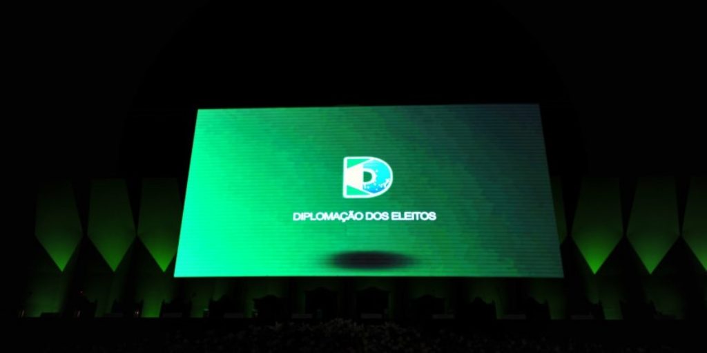 Candidatos eleitos em outubro serão diplomados segunda-feira (19)