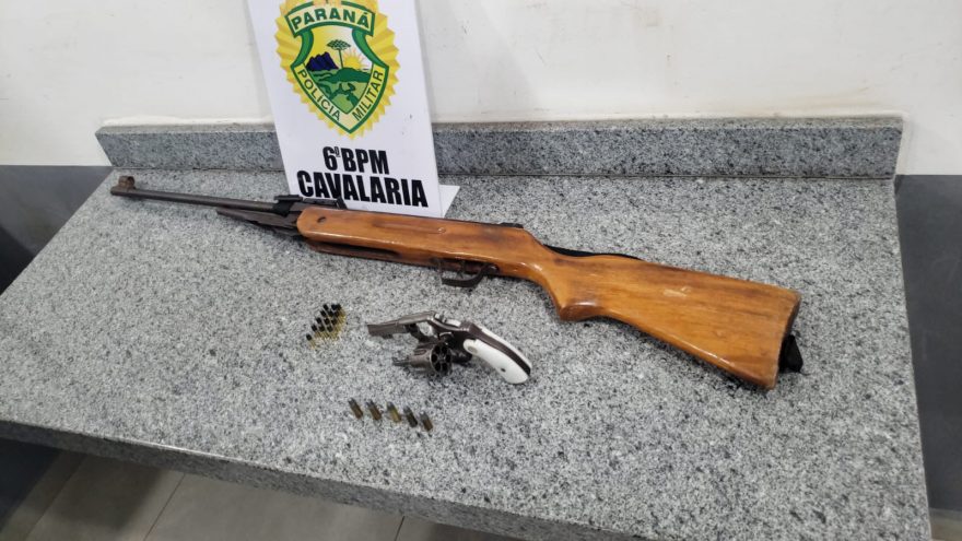 Homem é detido com armas irregulares e munições