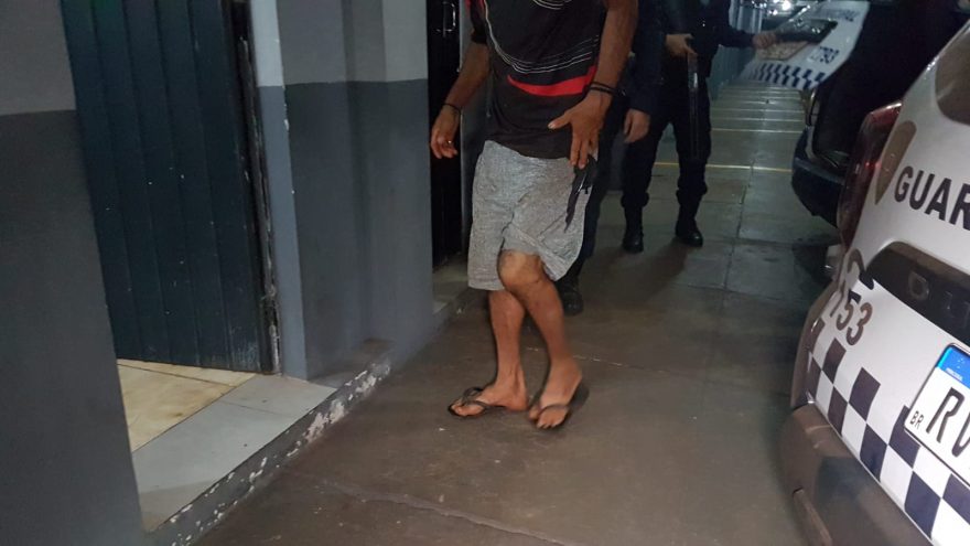 Suspeito de agredir companheira é detido no Jardim Veneza