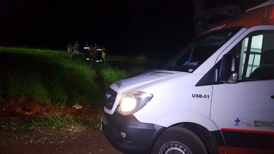 Jovem com crise de pânico se esconde no matagal e Samu é acionado, no Tarumã