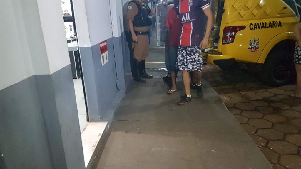 Quarteto é detido na BR-467 com Kadett furtado