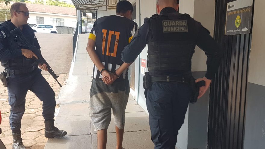 Homem com mandado de prisão em aberto é encaminhado à 15ª SDP