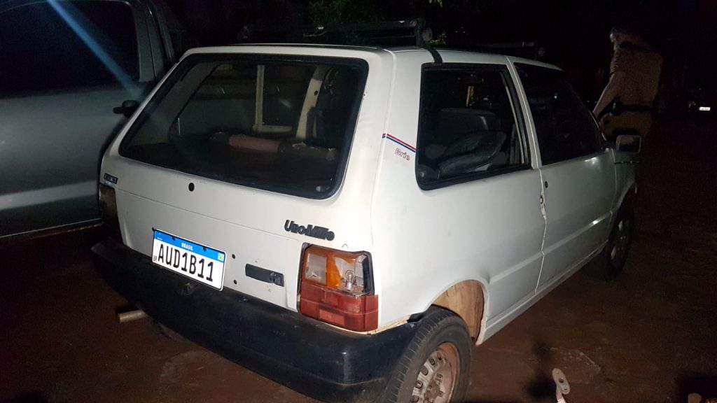 Veículo Uno furtado na Rua Pio XII é recuperado no Interlagos