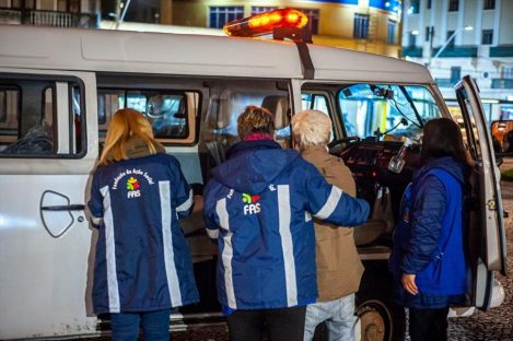 Curitiba – FAS abre novas unidades e amplia atendimento em inverno rigoroso Imagem referente a Curitiba – FAS abre novas unidades e amplia atendimento em inverno rigoroso