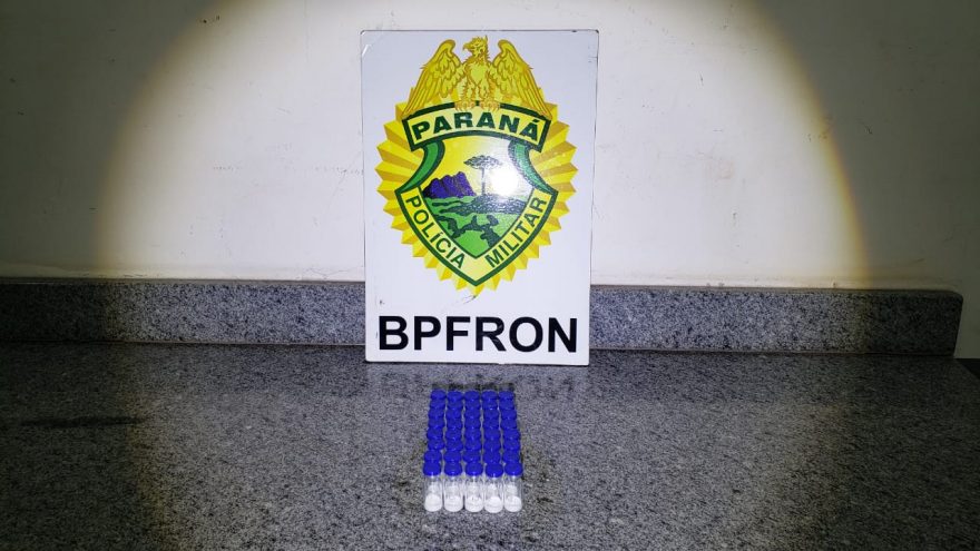 BPFron apreende 40 frascos de Botox em ônibus na BR-277 em Cascavel