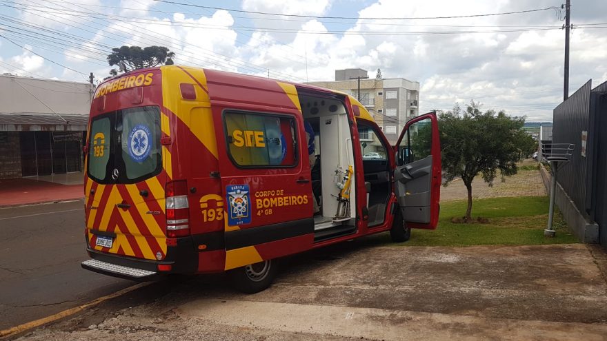 Motociclista fica ferido ao sofrer queda no Bairro Universitário