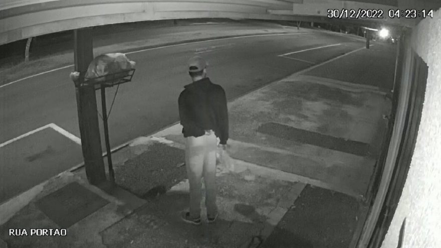 Homem é preso em flagrante por furto de fios de comunicação