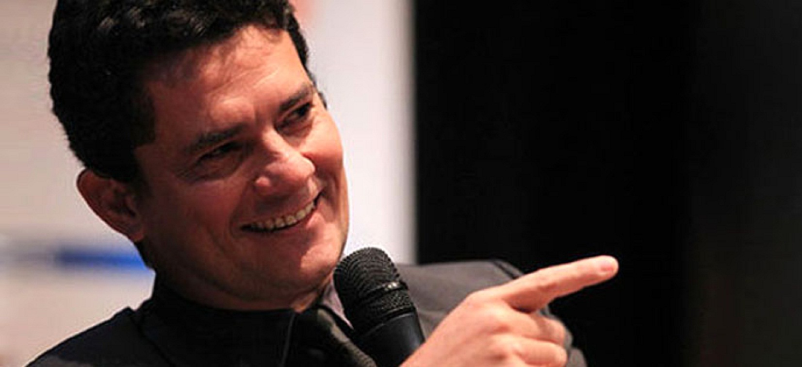 Várias mentiras e uma omissão - por Caio Gottlieb Várias mentiras e uma omissão - por Caio Gottlieb