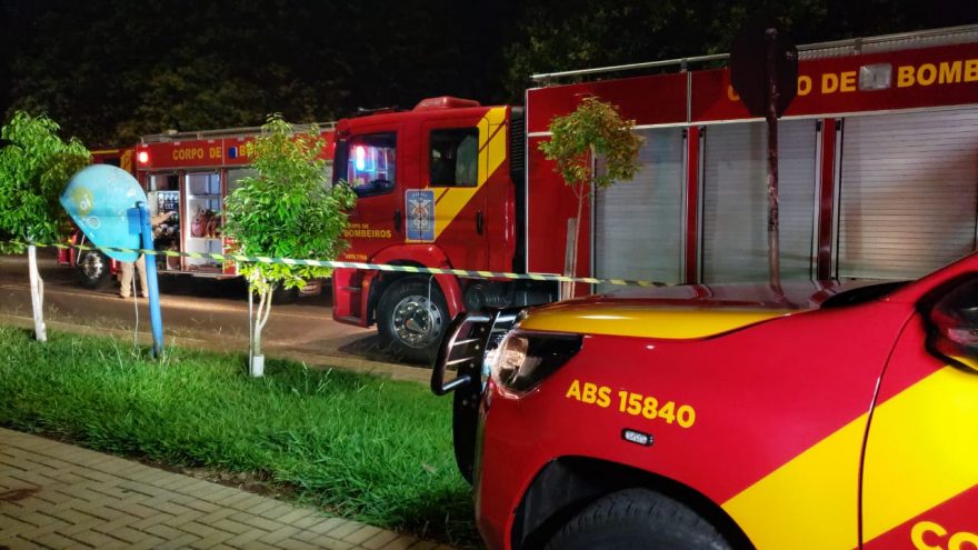 Incêndio no Posto de Saúde mobiliza Corpo de Bombeiros ao Santa Felicidade