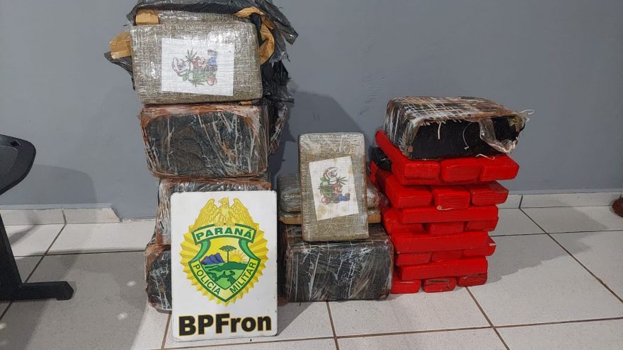 BPFRON apreende carro carregado com drogas em São Miguel do Iguaçu